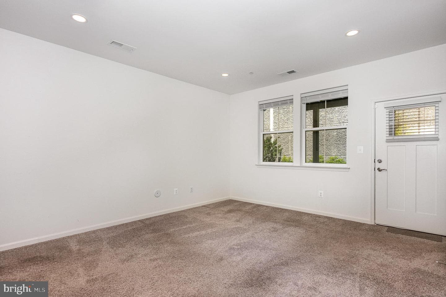 7241 Martin Farm Circle photo 28
