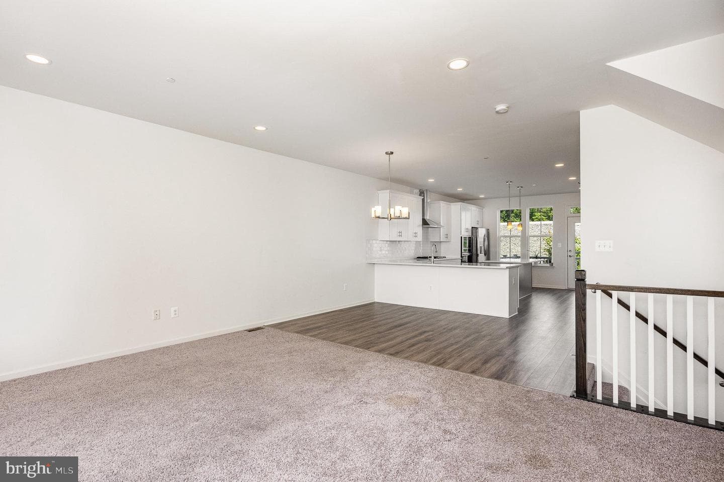 7241 Martin Farm Circle photo 6