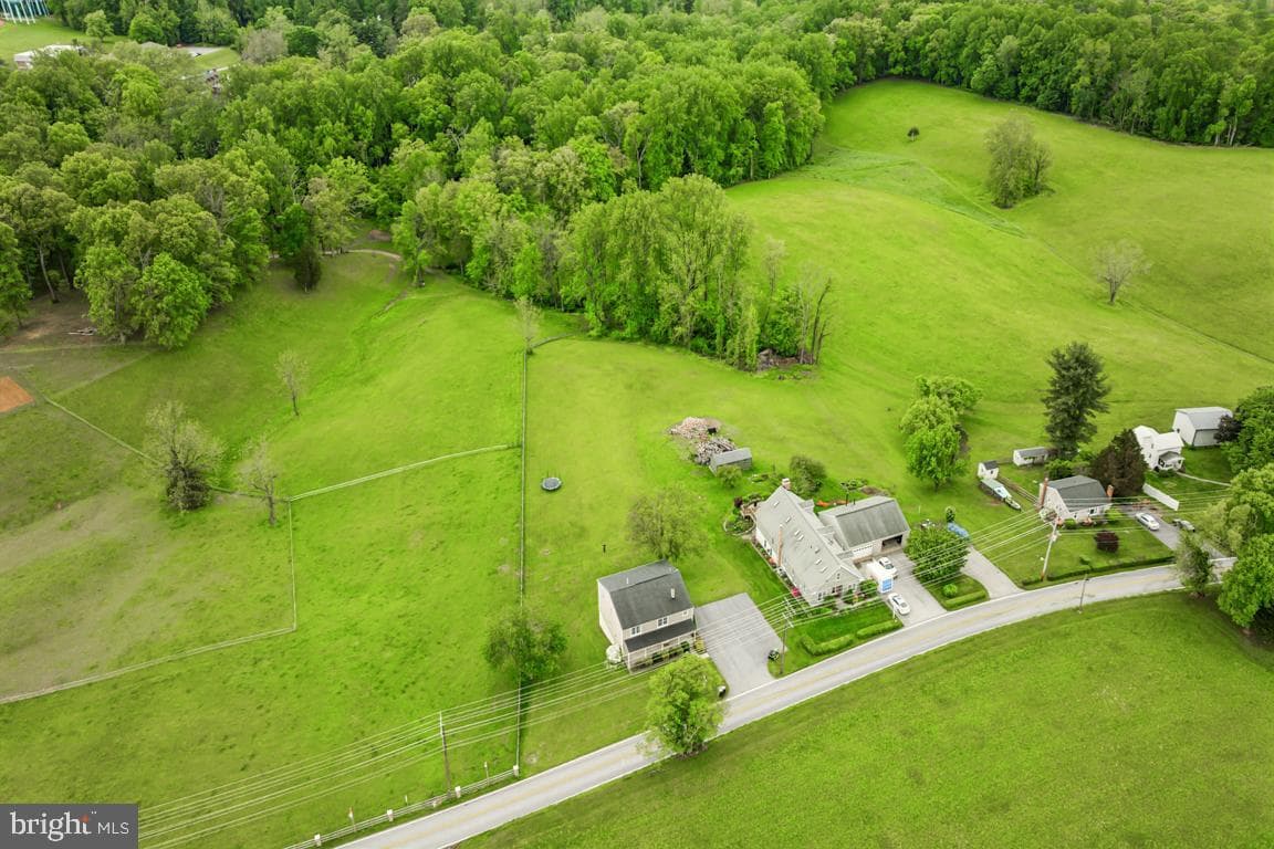 5823 Glen Falls Road photo 39