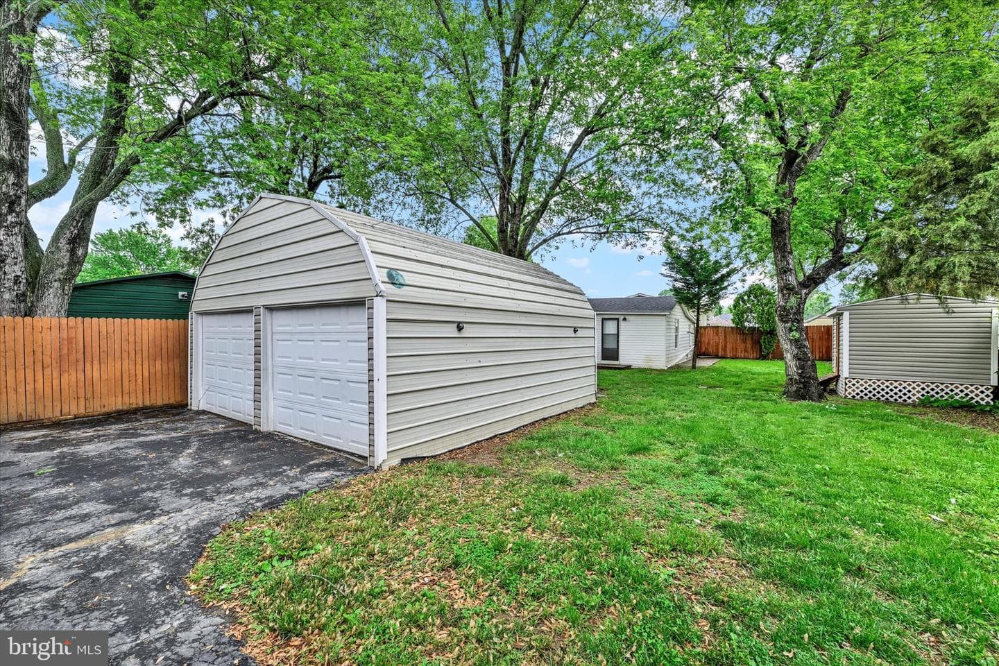1719 Pin Oak Avenue photo 38