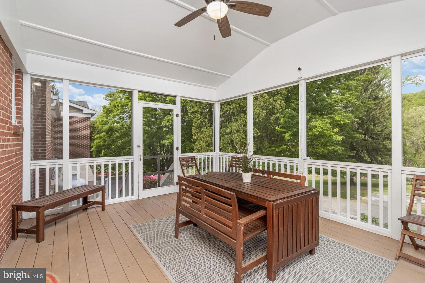 12 Wagon Wheel Court photo 14