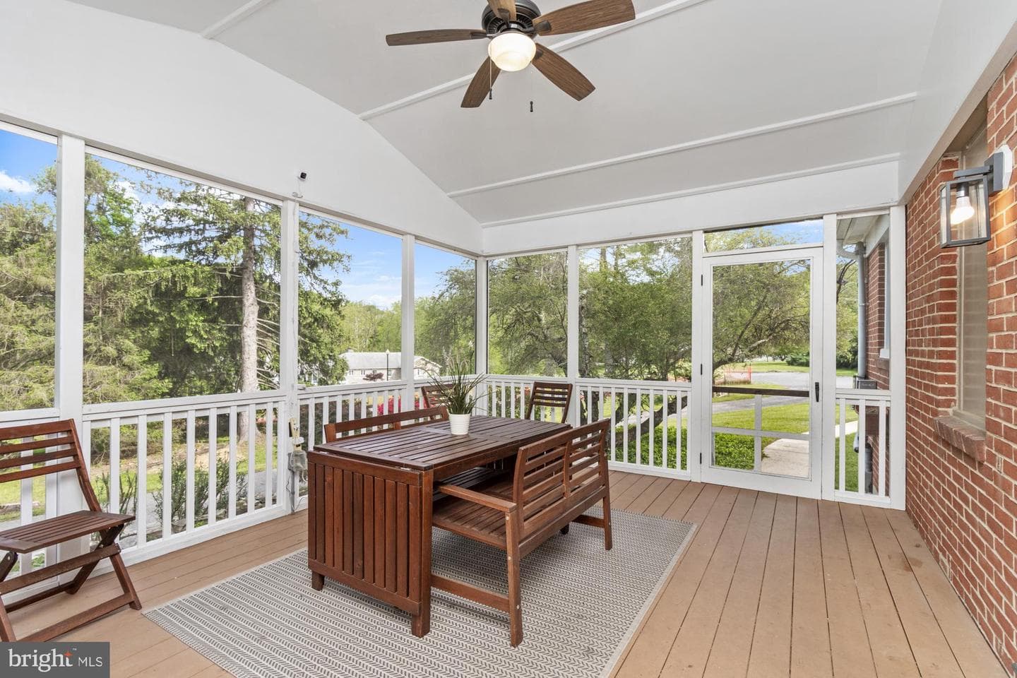 12 Wagon Wheel Court photo 15