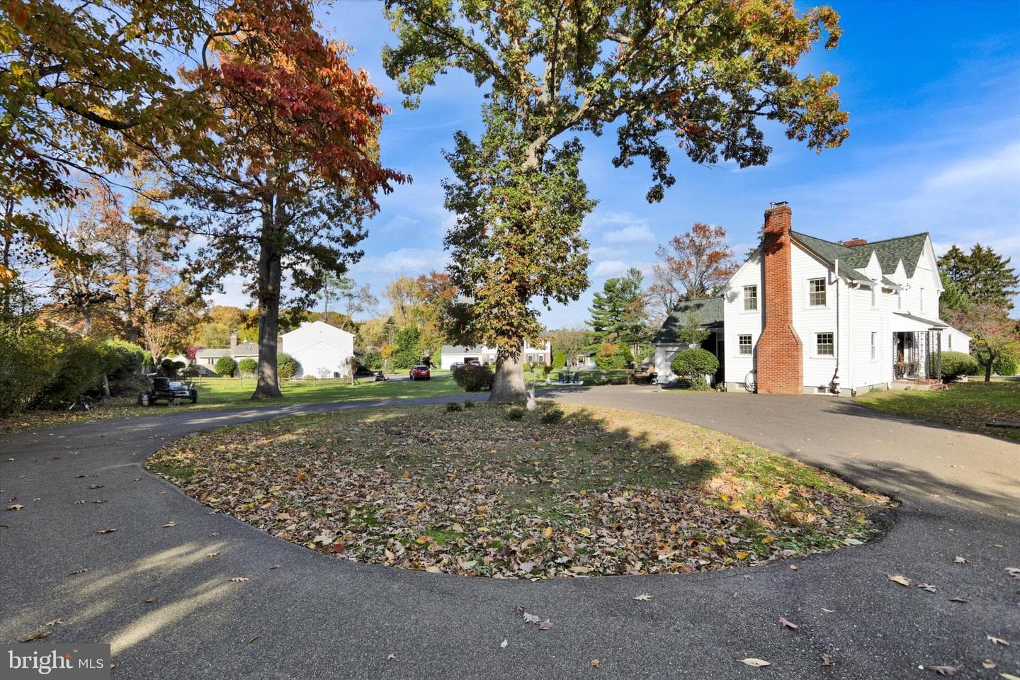 220 W Timonium Road photo 2