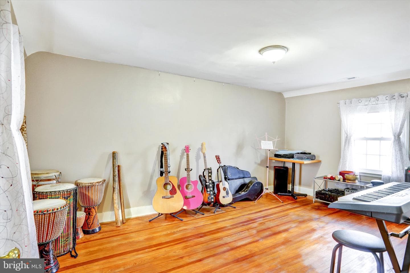 220 W Timonium Road photo 40