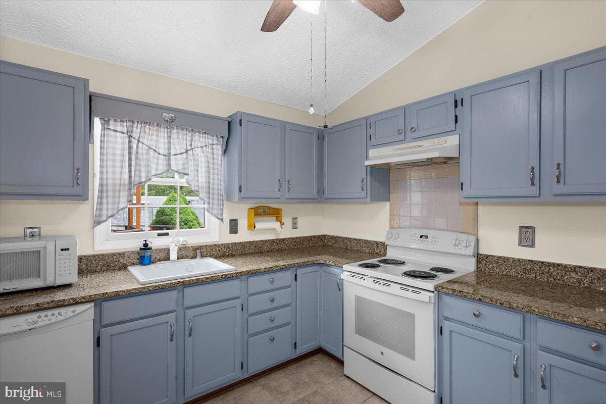 16 Briarleaf Court photo 19