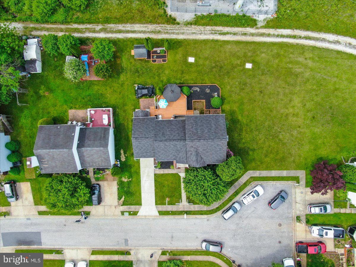 16 Briarleaf Court photo 40