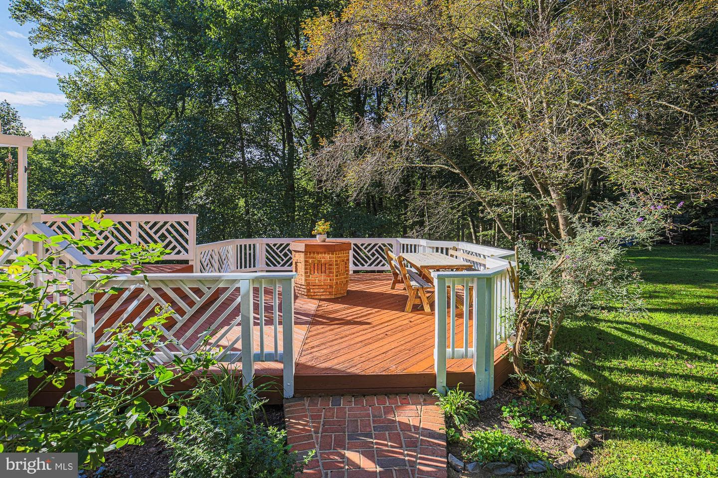 10034 Gunridge Circle photo 17