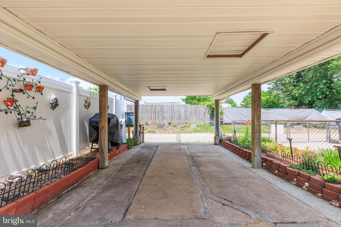7856 Harold Road photo 45
