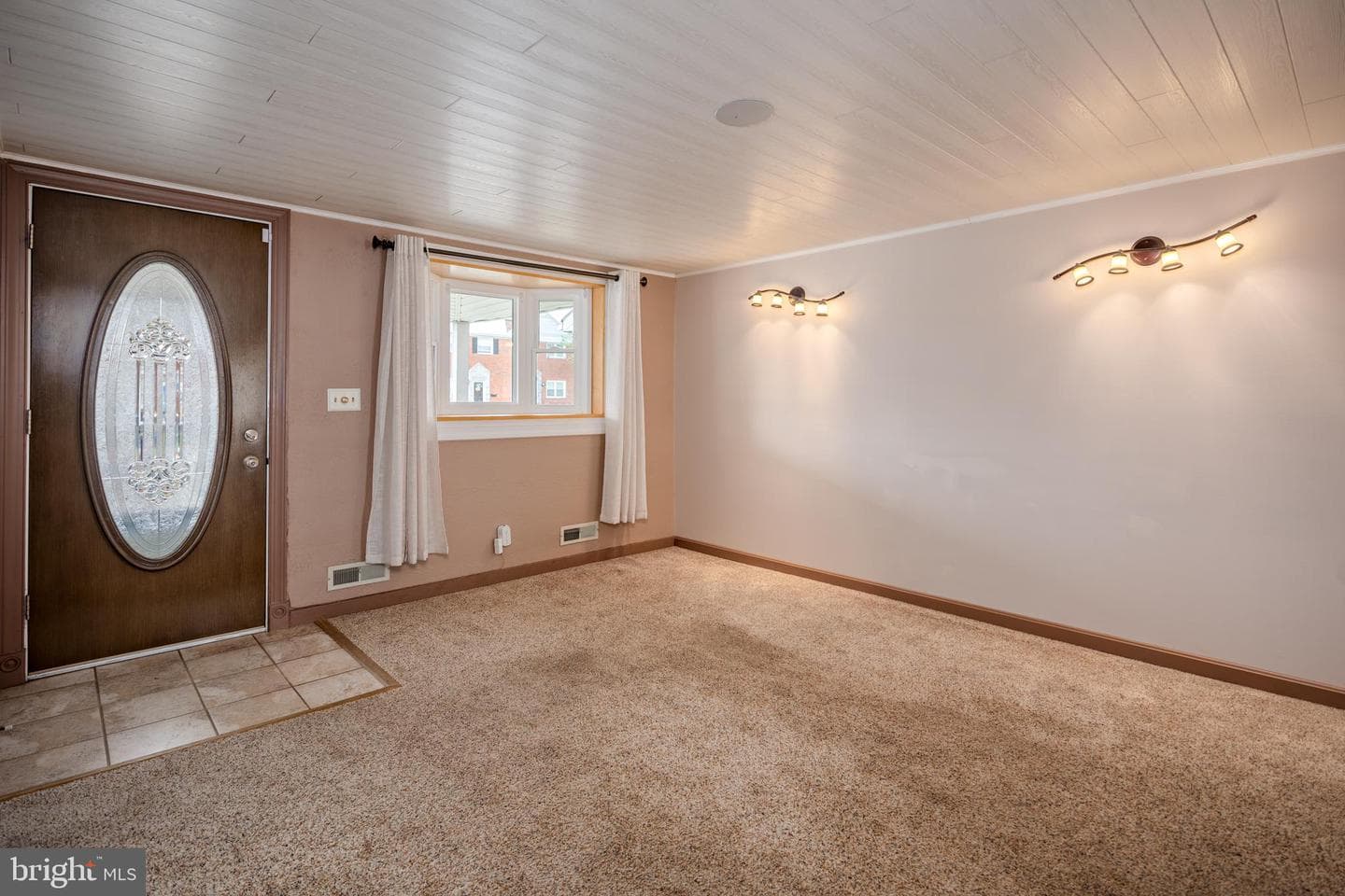 7856 Harold Road photo 8