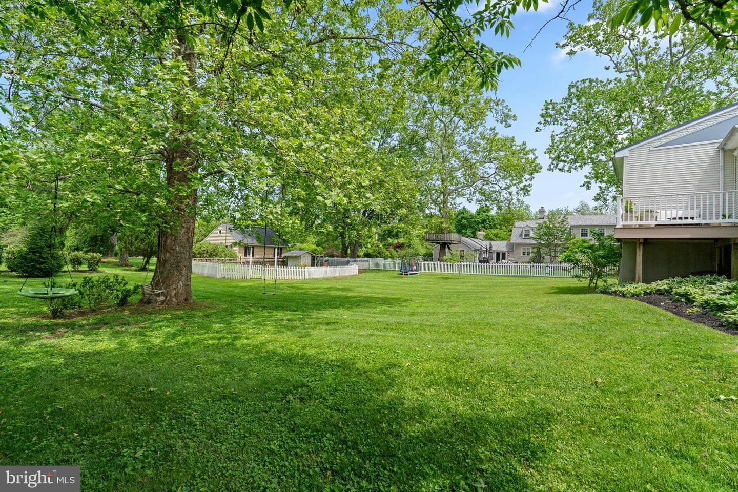 8222 Bellona Avenue photo 58