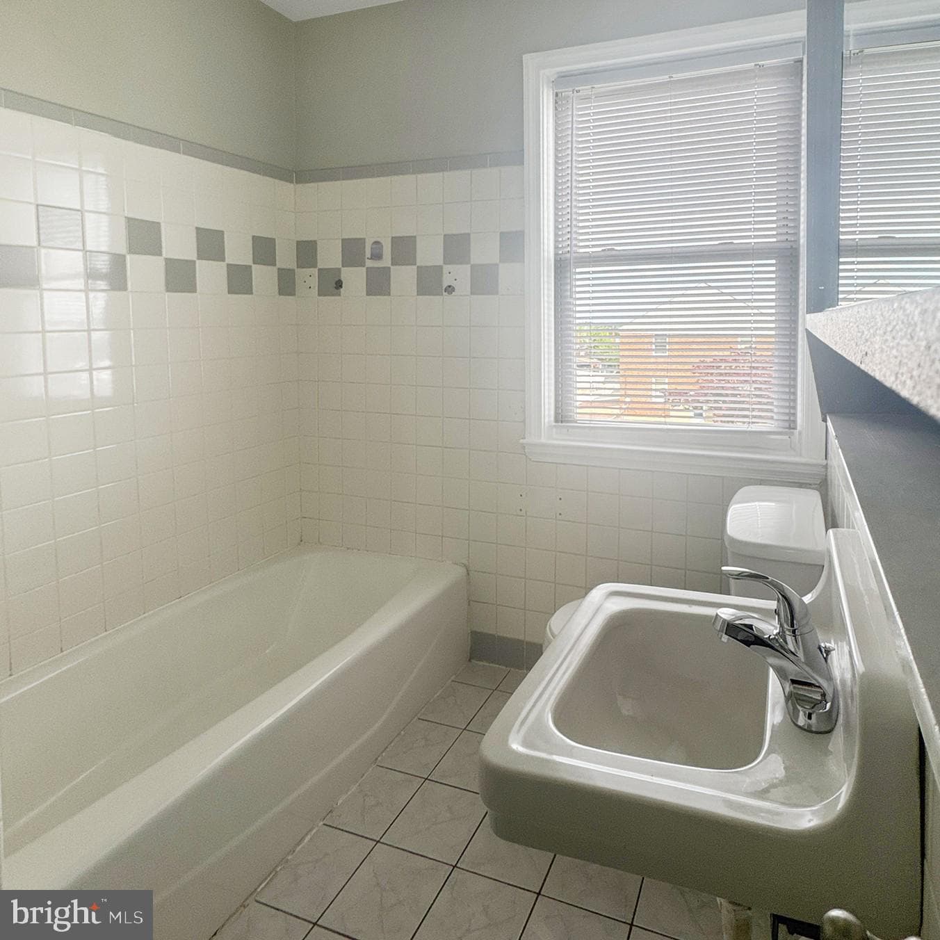 406 Overview Avenue photo 12
