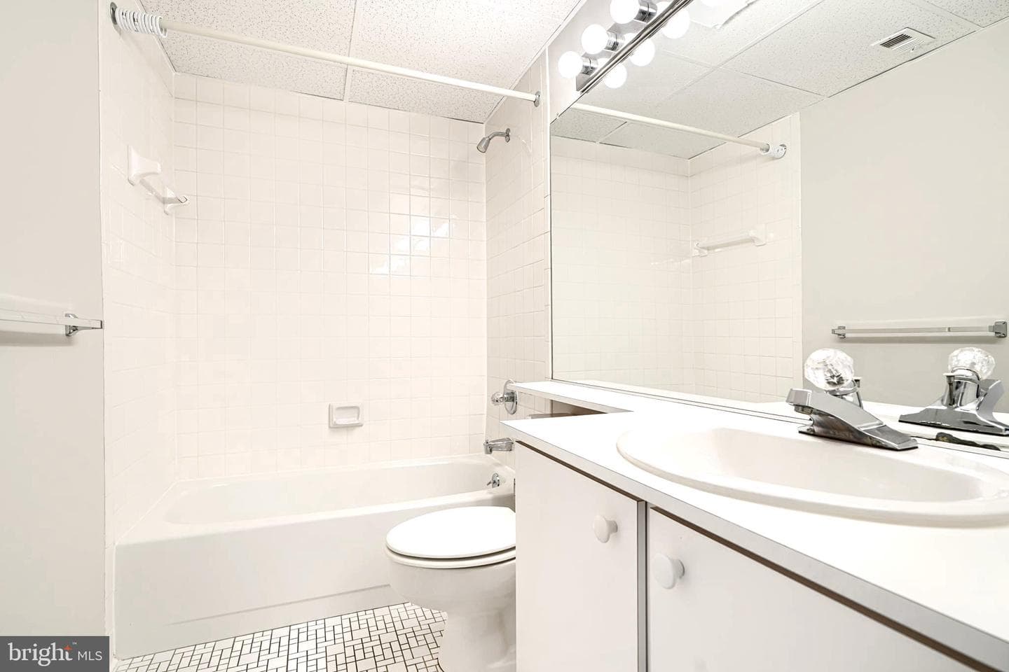7202 Rockland Hills Drive #202 photo 20
