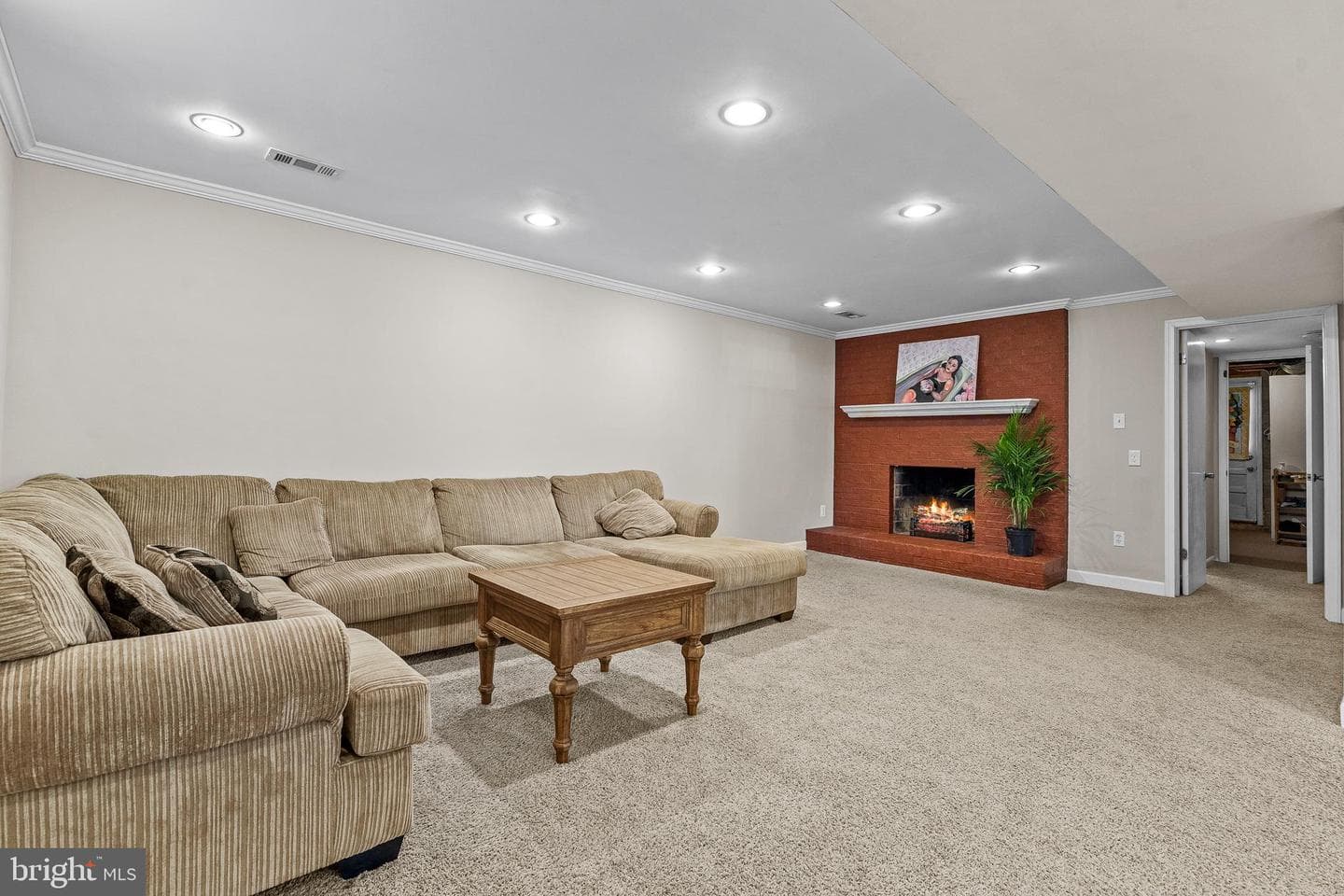 5 Harlow Court photo 28