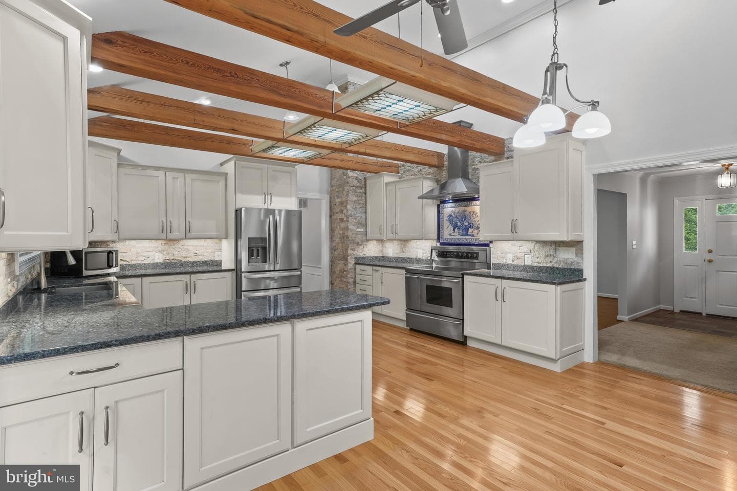 11122 Old Carriage Road photo 15