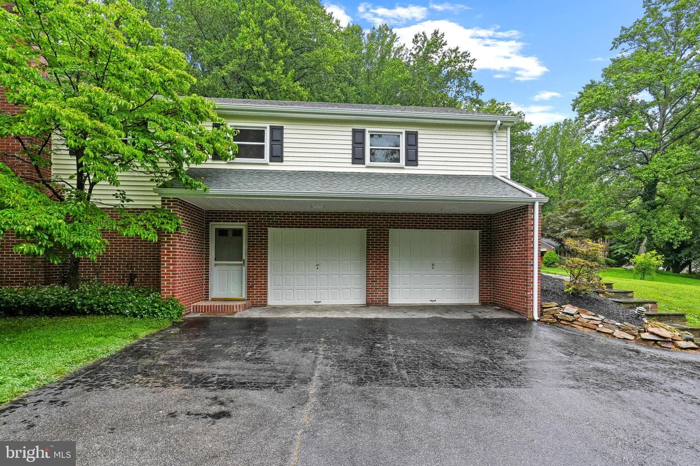 11122 Old Carriage Road photo 6