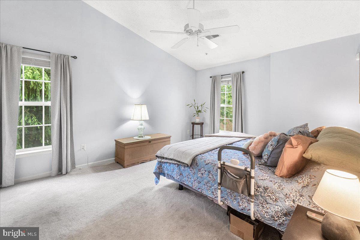 3054 Hunting Ridge Drive #3054 photo 15