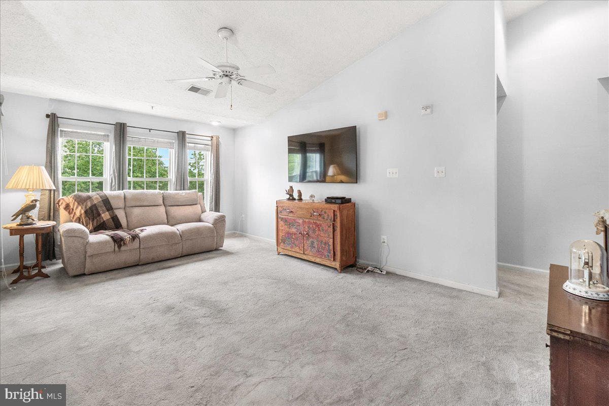 3054 Hunting Ridge Drive #3054 photo 5