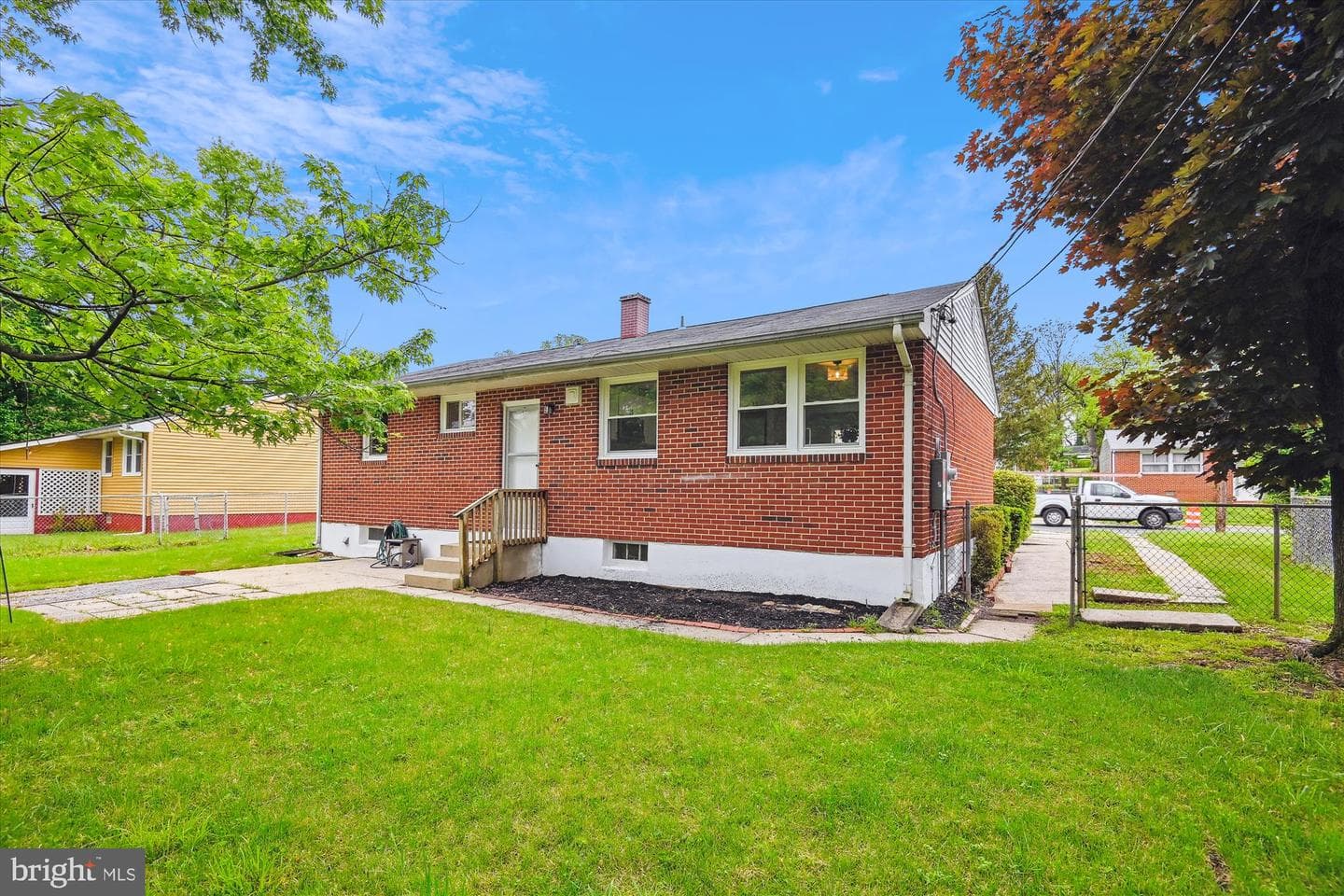8404 Church Lane photo 10