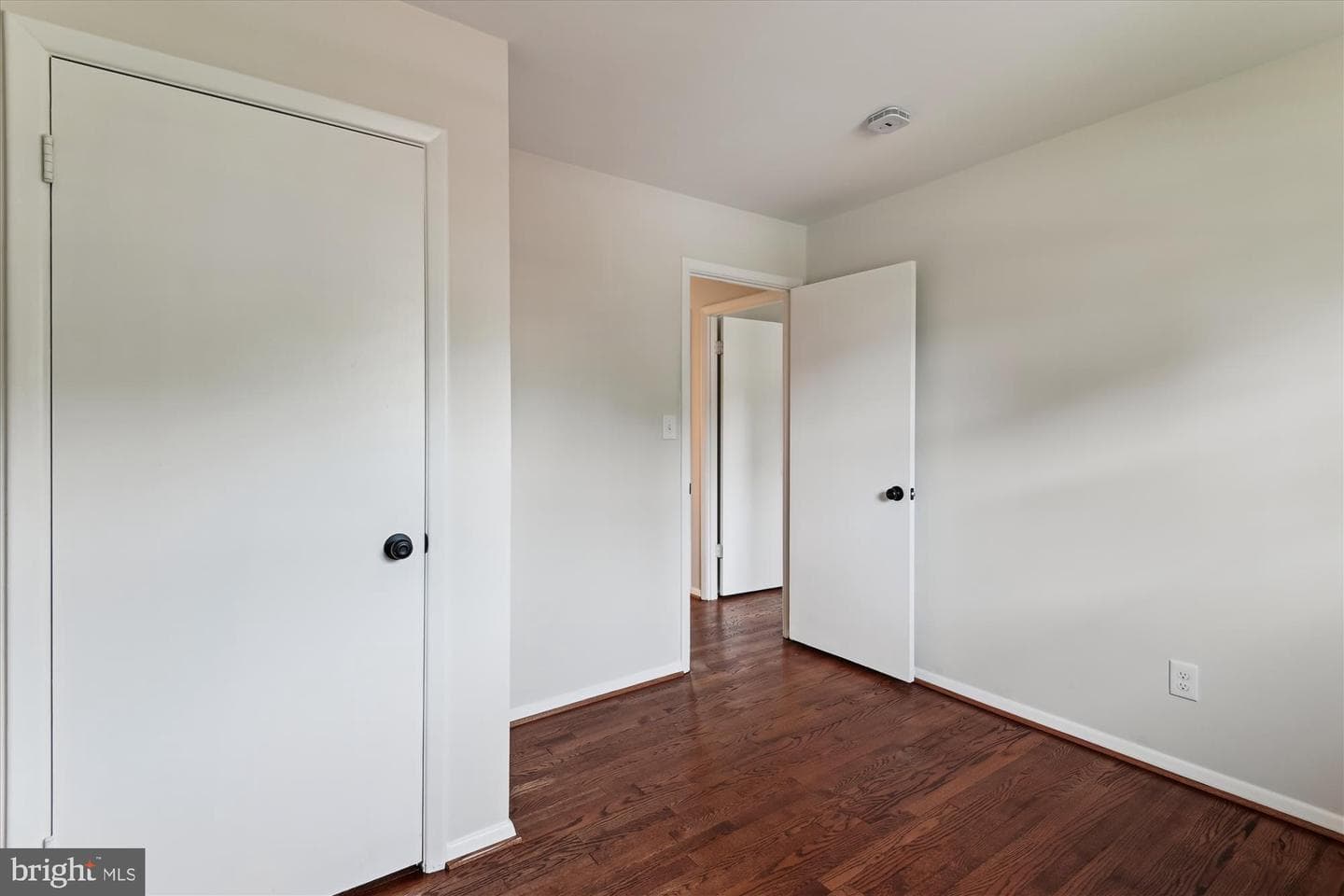 8404 Church Lane photo 29