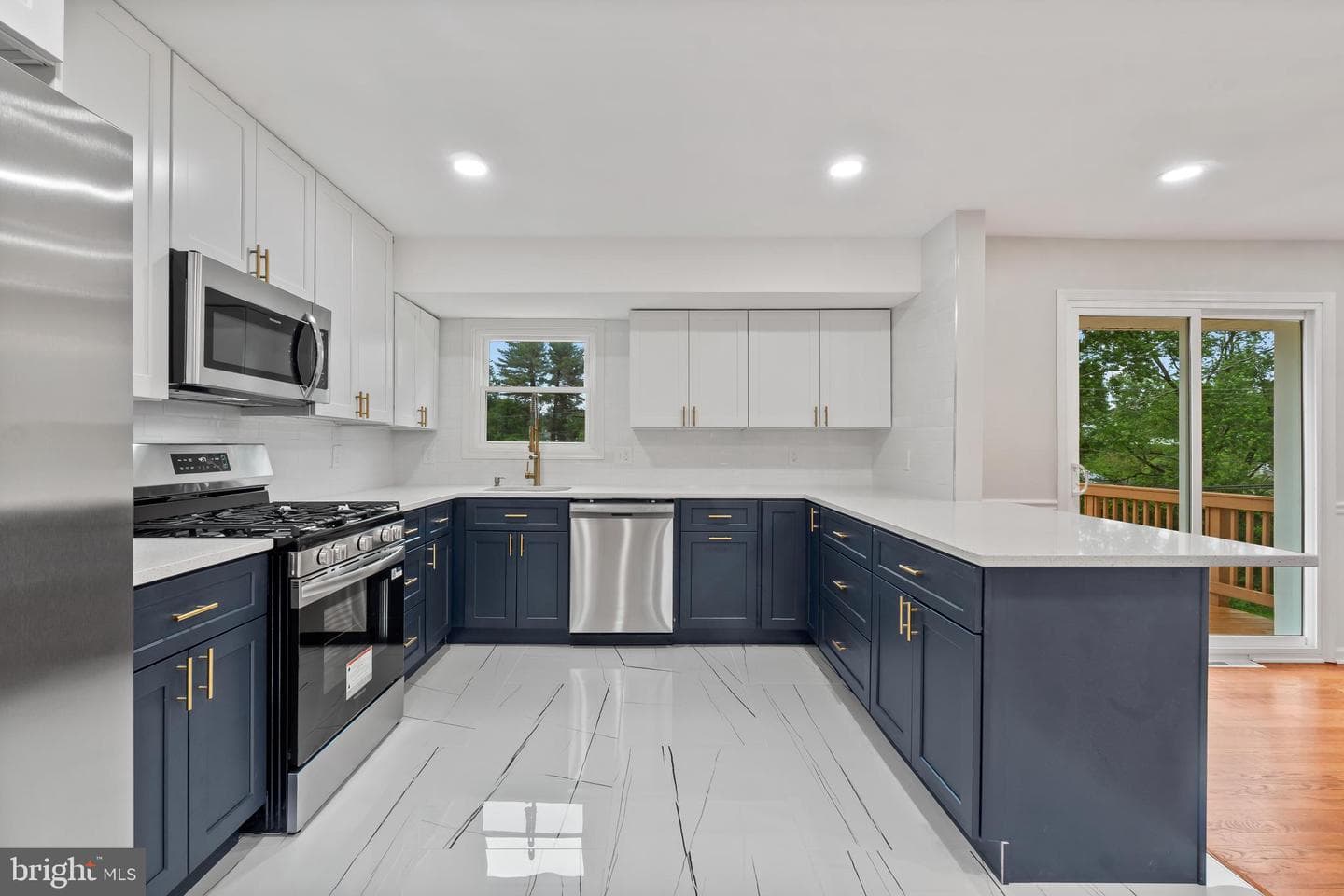 3520 Cabot Road photo 16