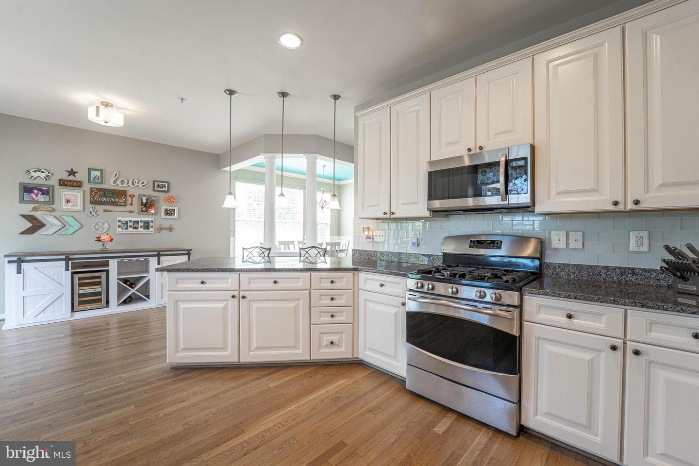 8407 Stansbury Lake Drive photo 4