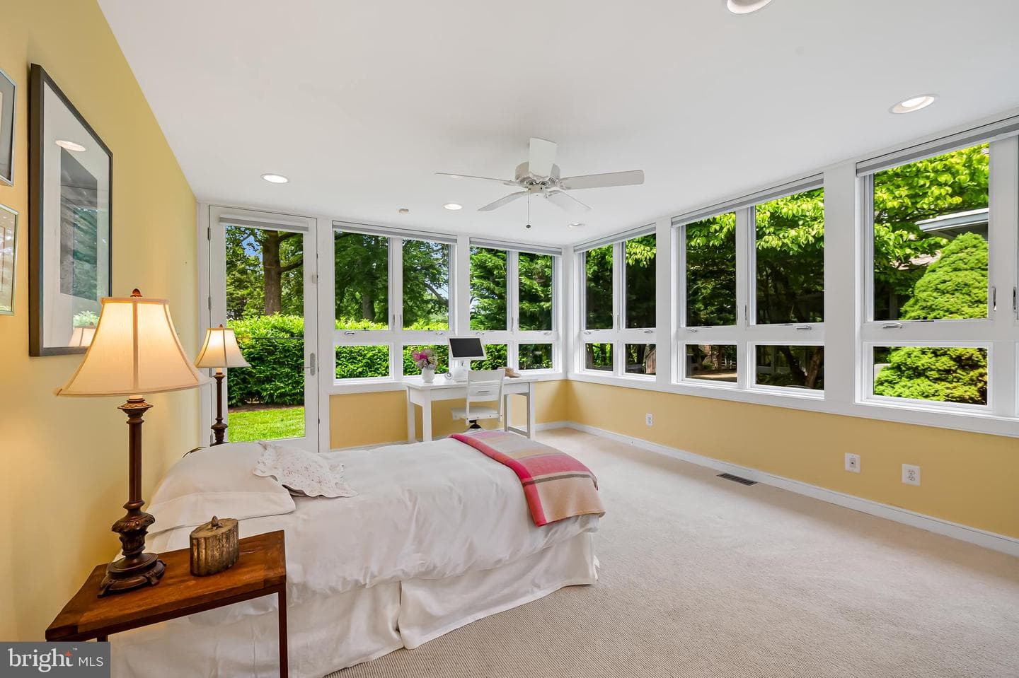 6 Meadow Road photo 36
