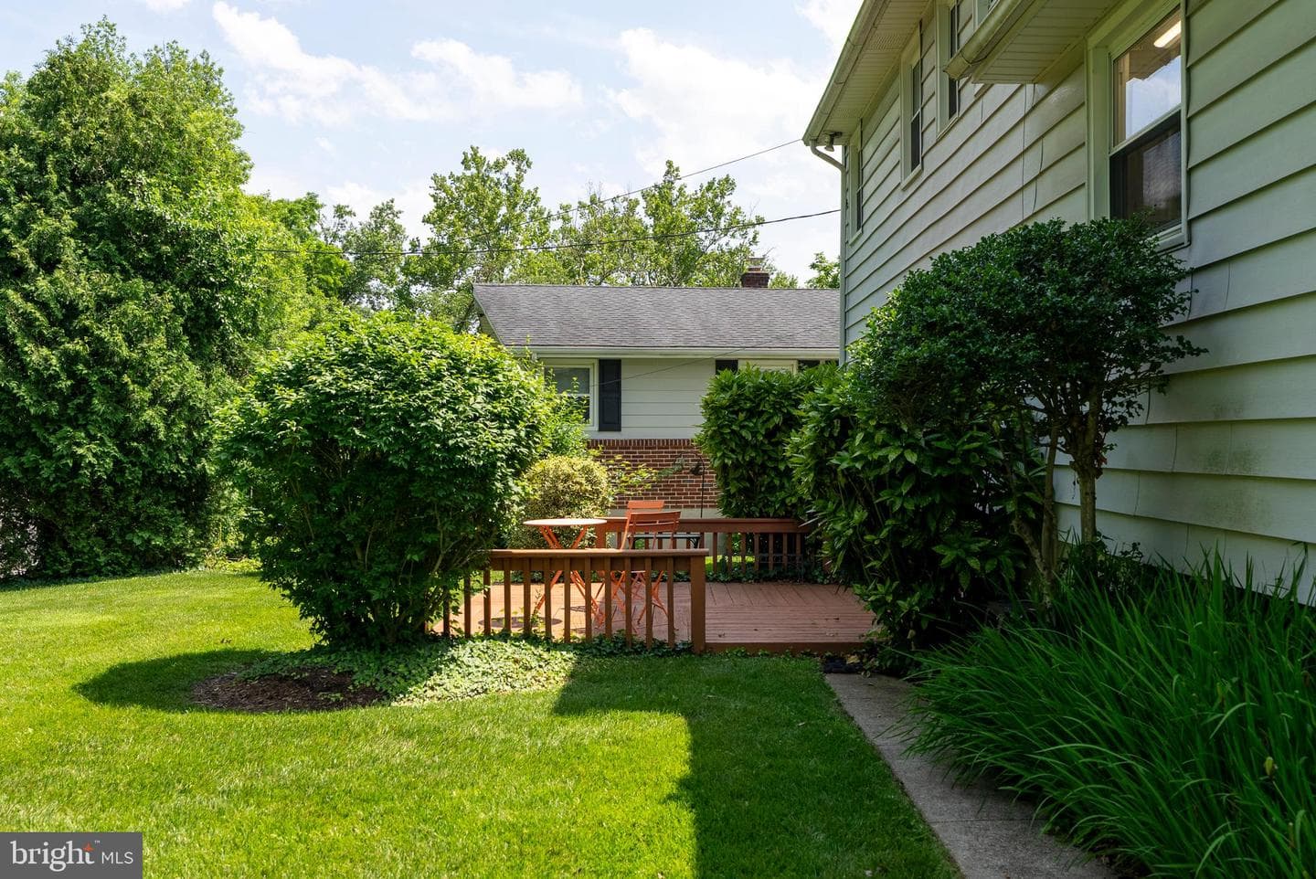1401 Charmuth Road photo 25