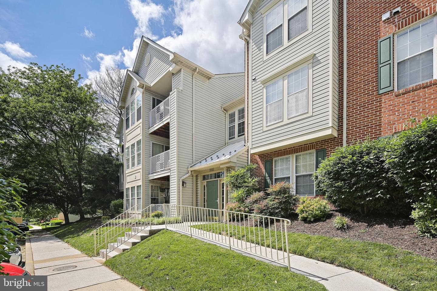 8011 Township #102 photo 2