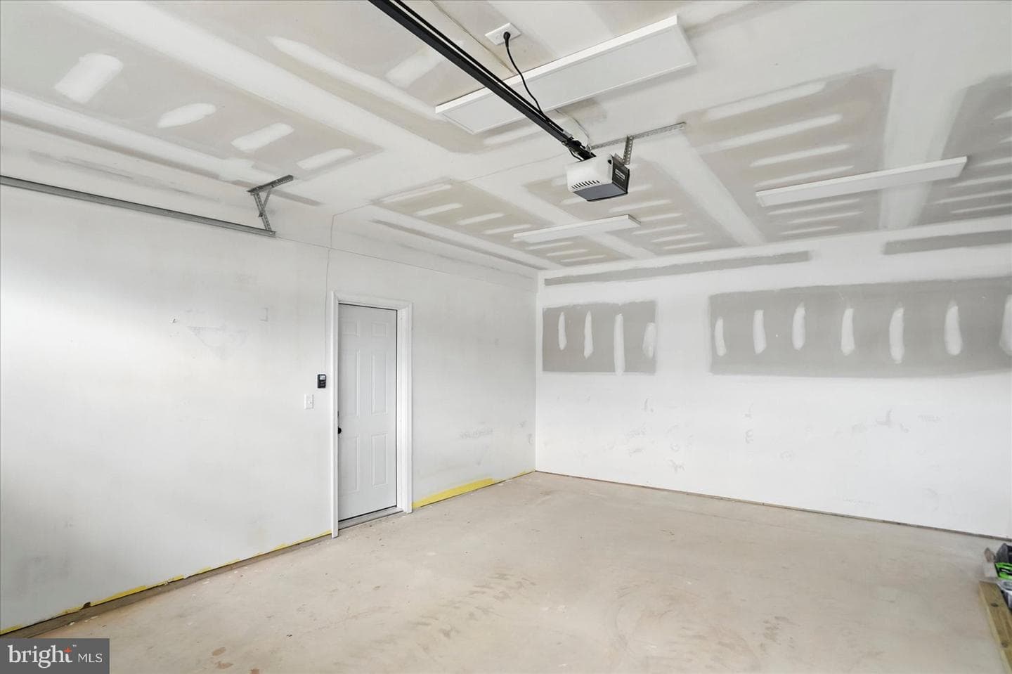 1619 Holly Tree Road photo 36