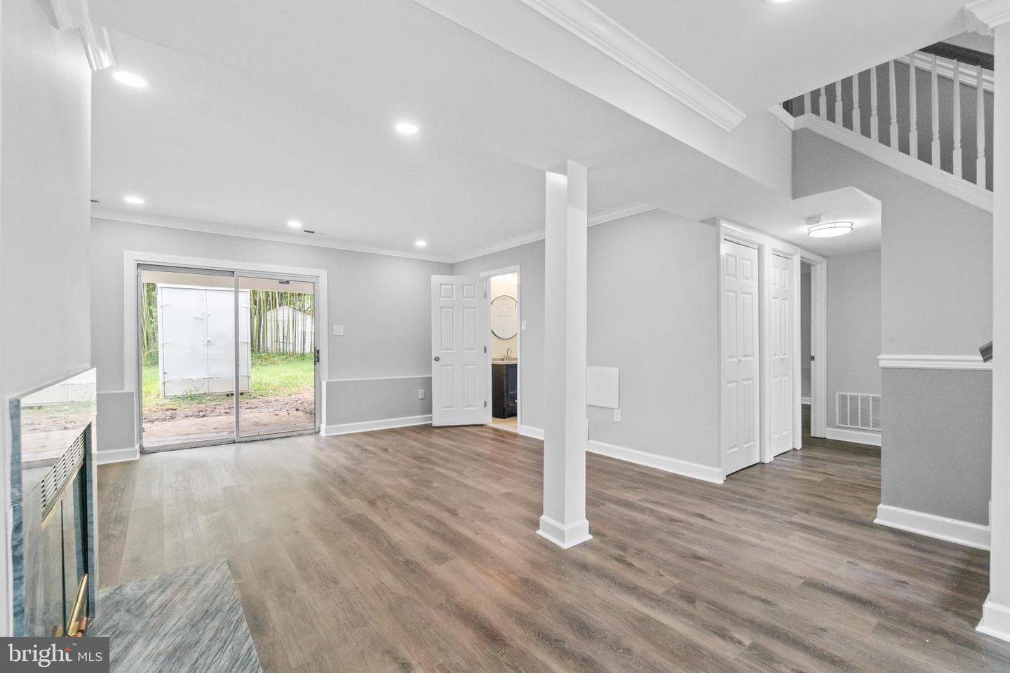 7102 Walnut Avenue photo 23