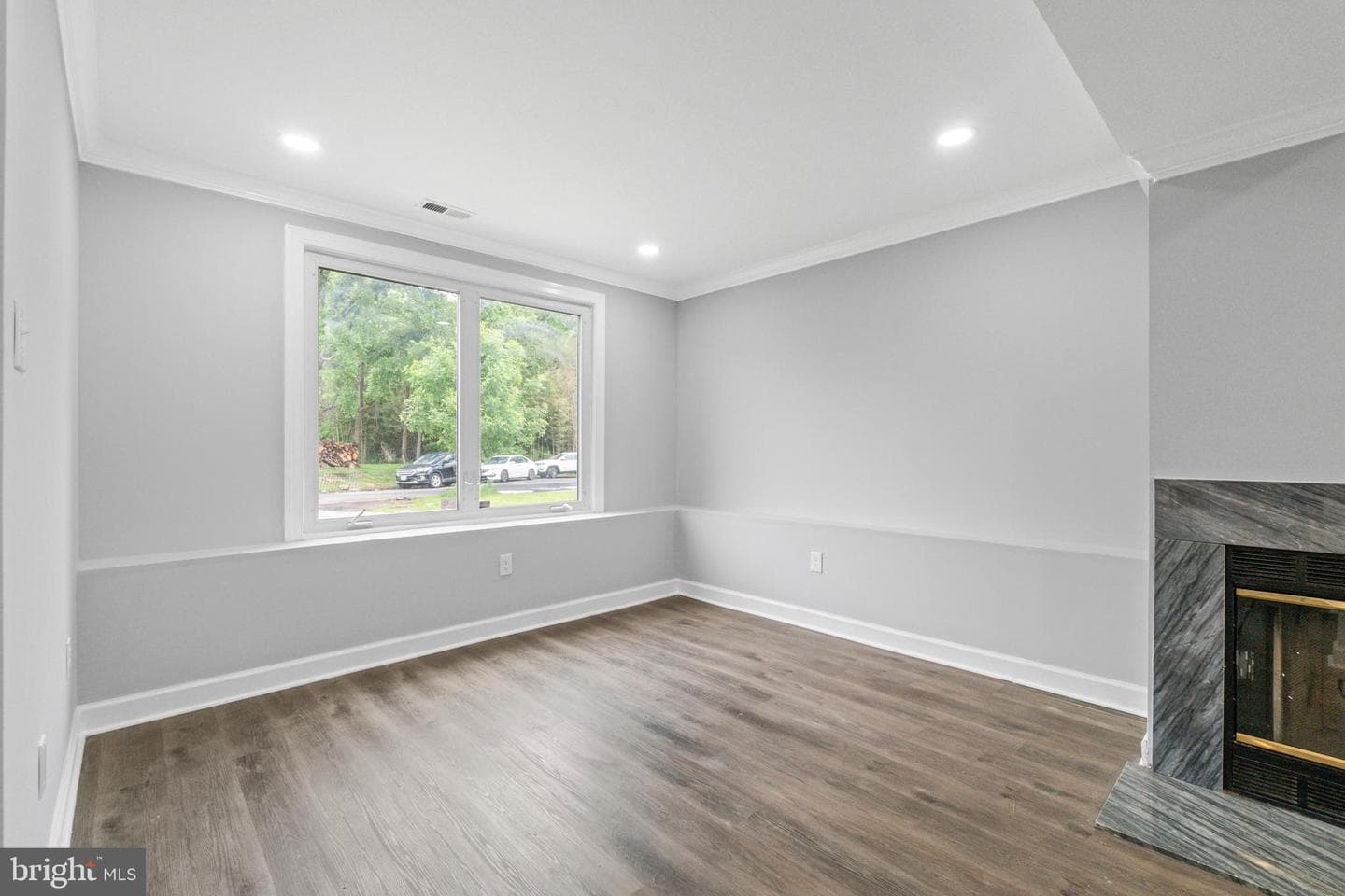 7102 Walnut Avenue photo 24