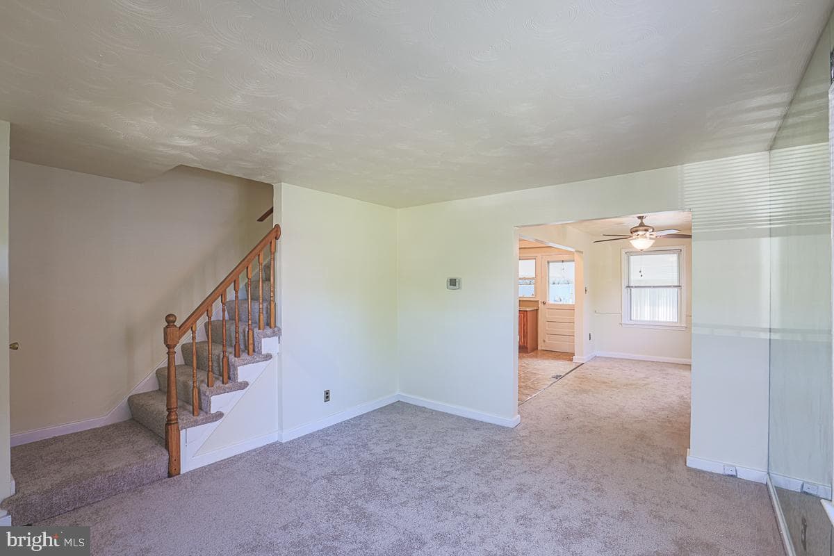 7129 Greenwood Avenue photo 23