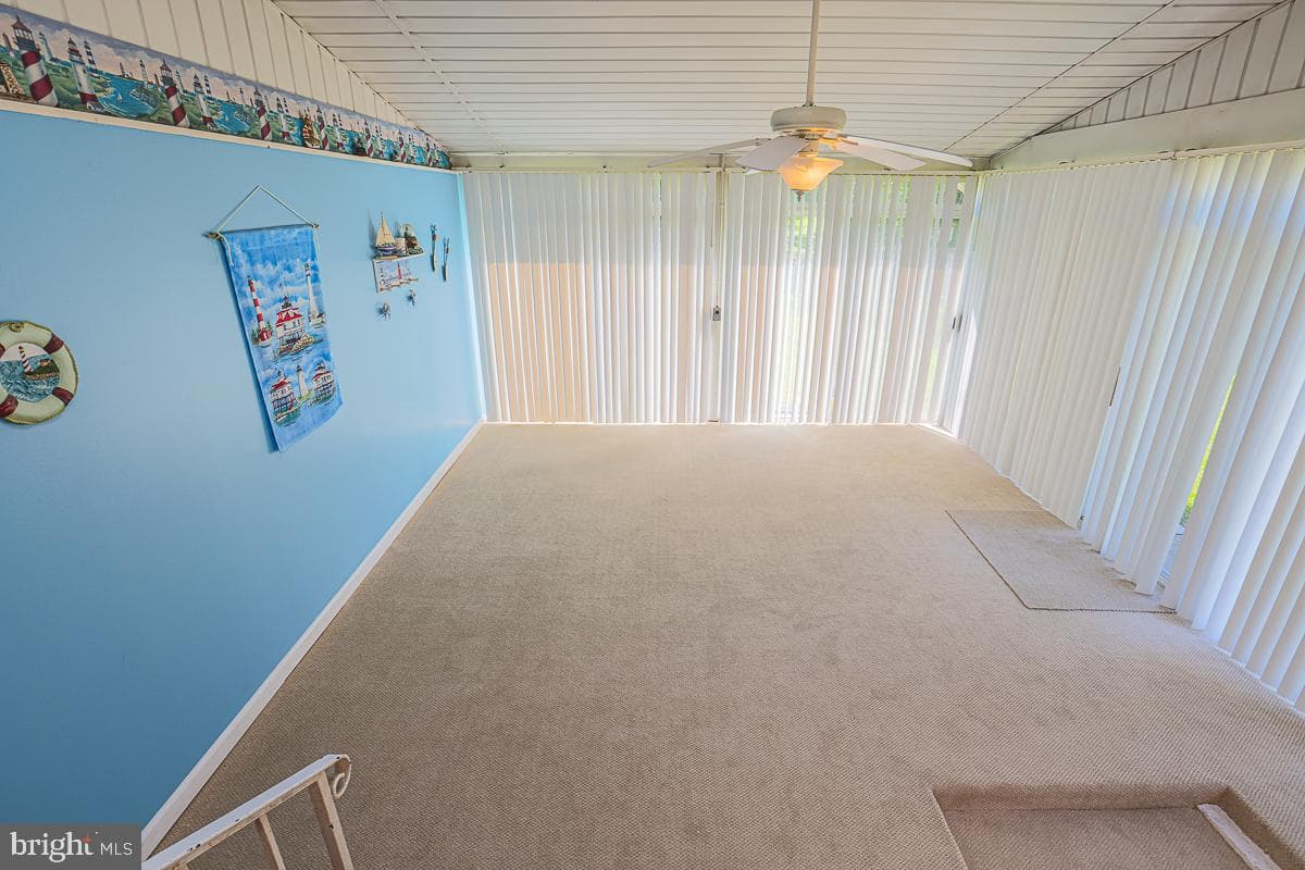 7129 Greenwood Avenue photo 37
