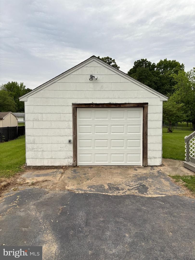 716 Wampler Road photo 14