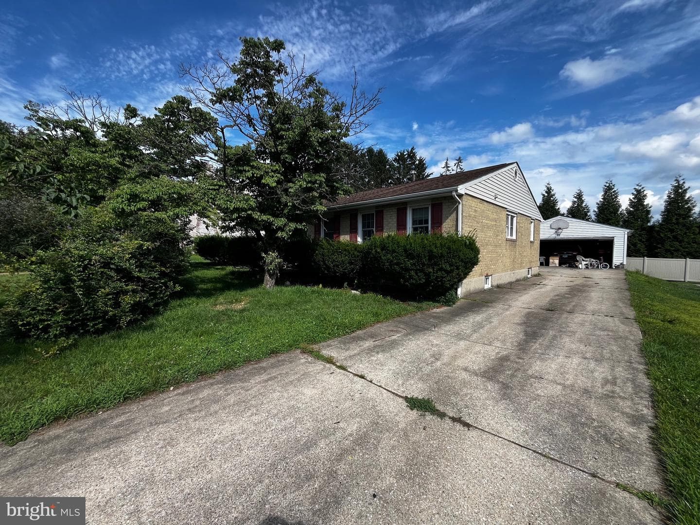 2421 Chetwood Circle