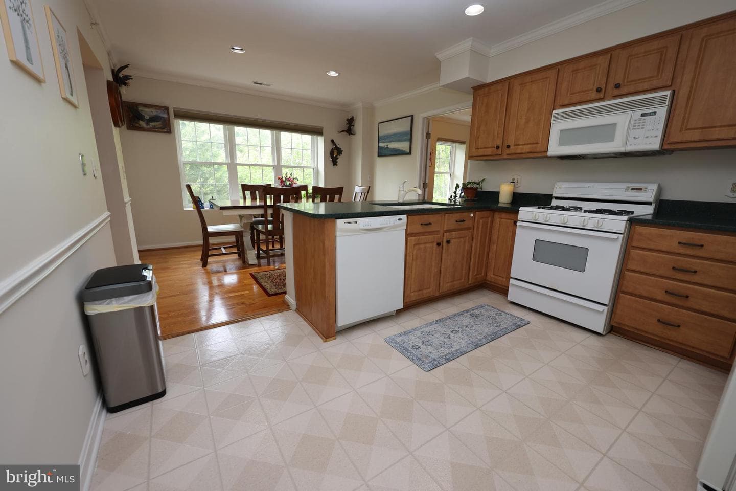 508 Limerick Circle #402 photo 25