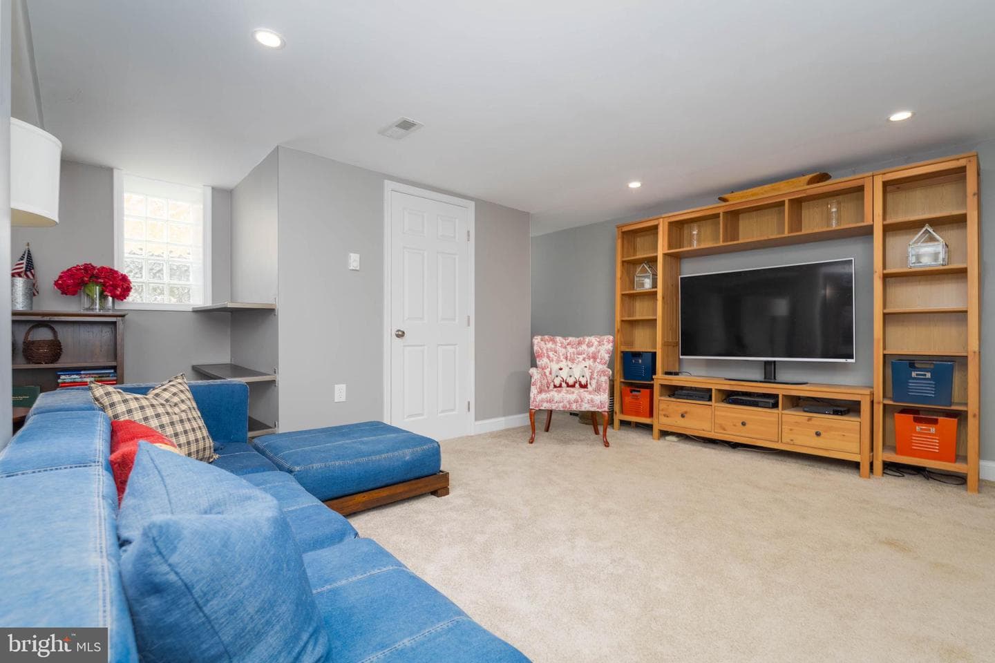 409 Regester Avenue photo 33