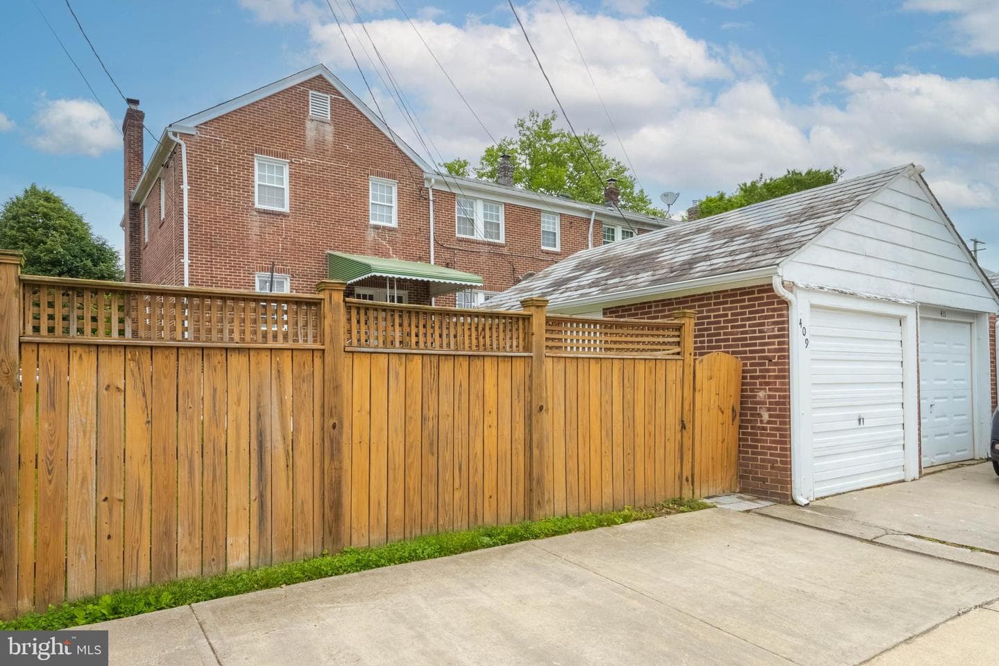 409 Regester Avenue photo 7