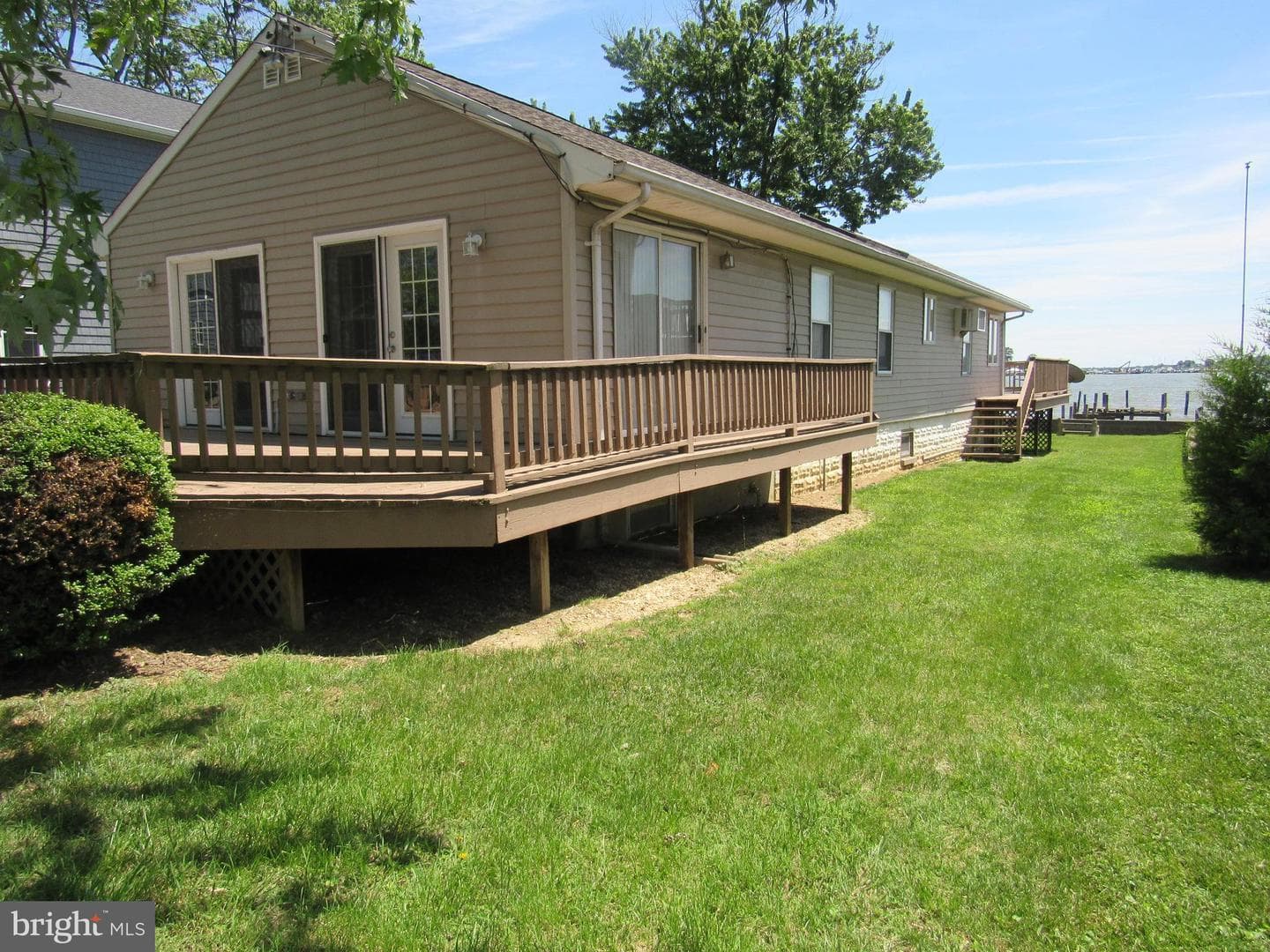 1015 Cold Spring Road photo 2