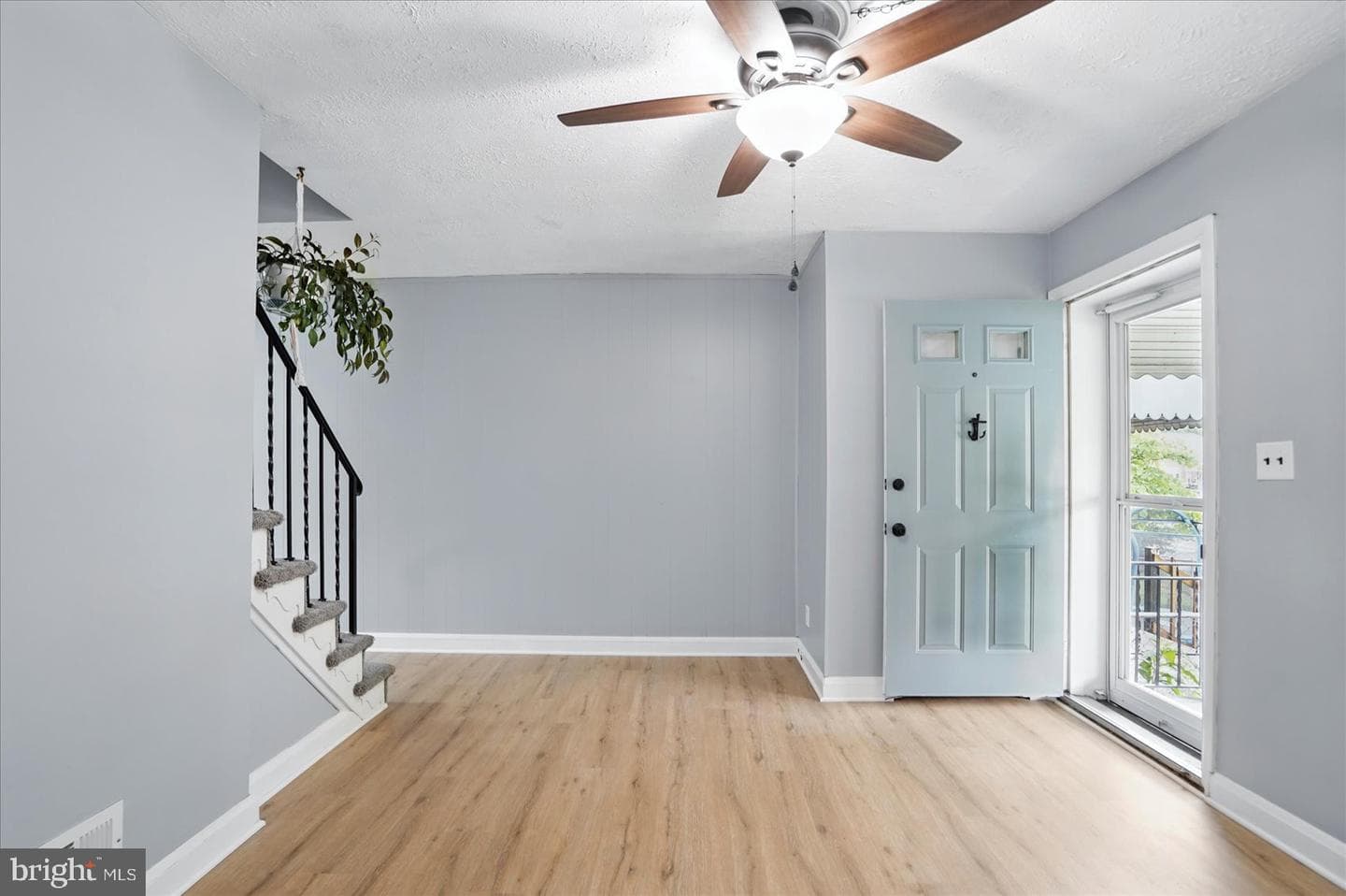 174 Orville Road photo 11