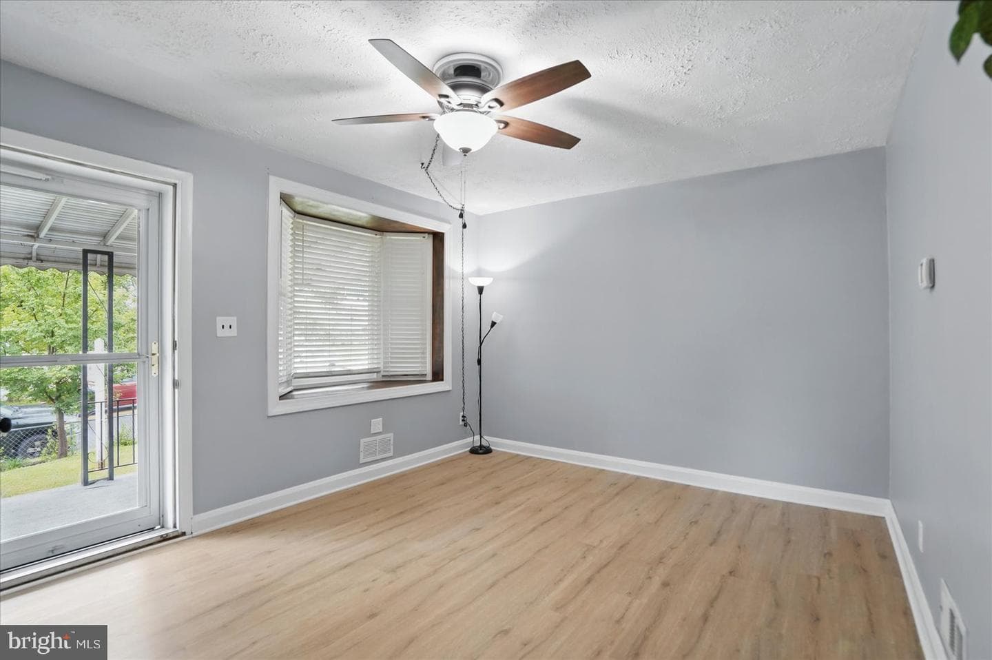 174 Orville Road photo 12