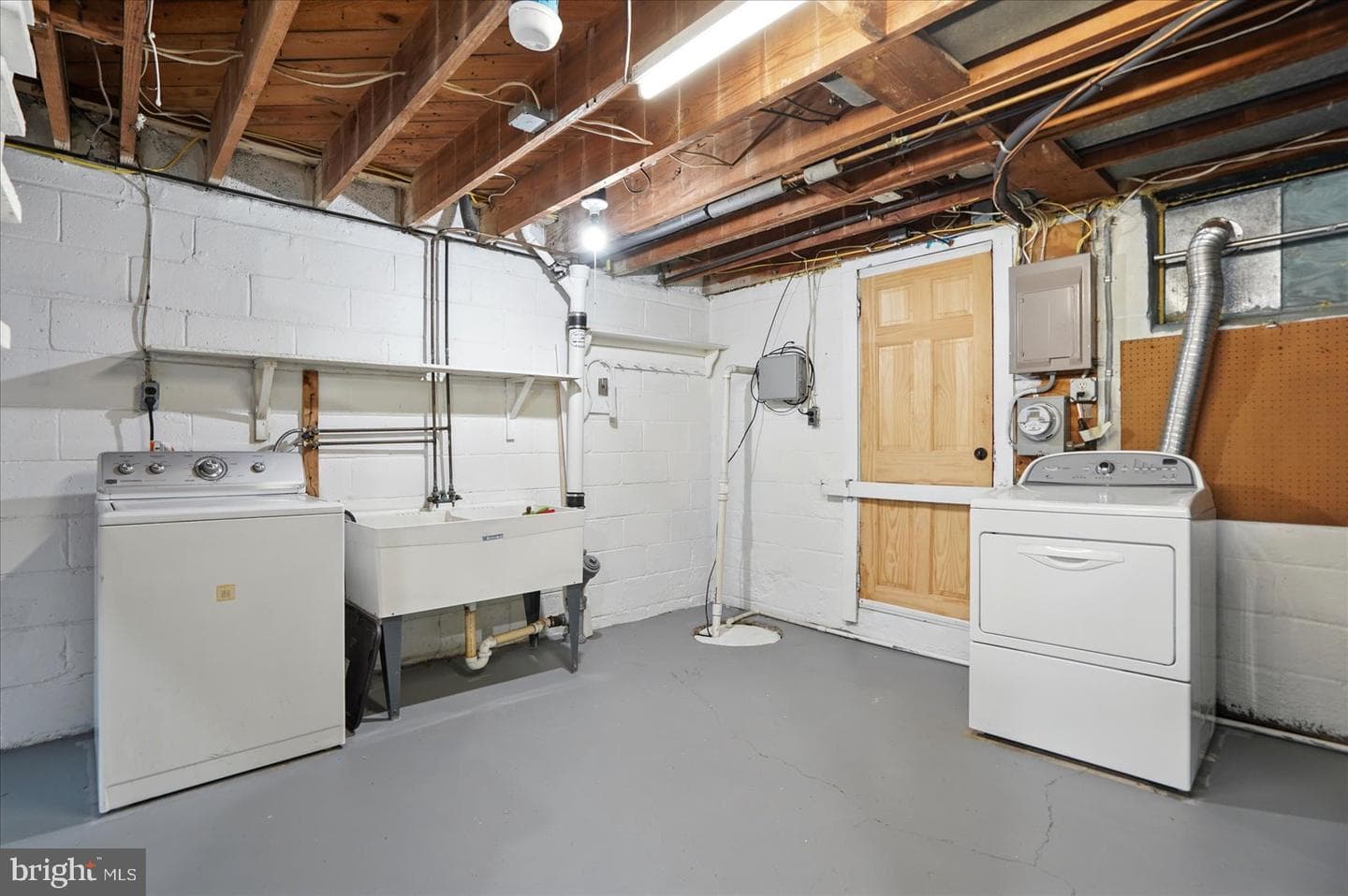 174 Orville Road photo 20