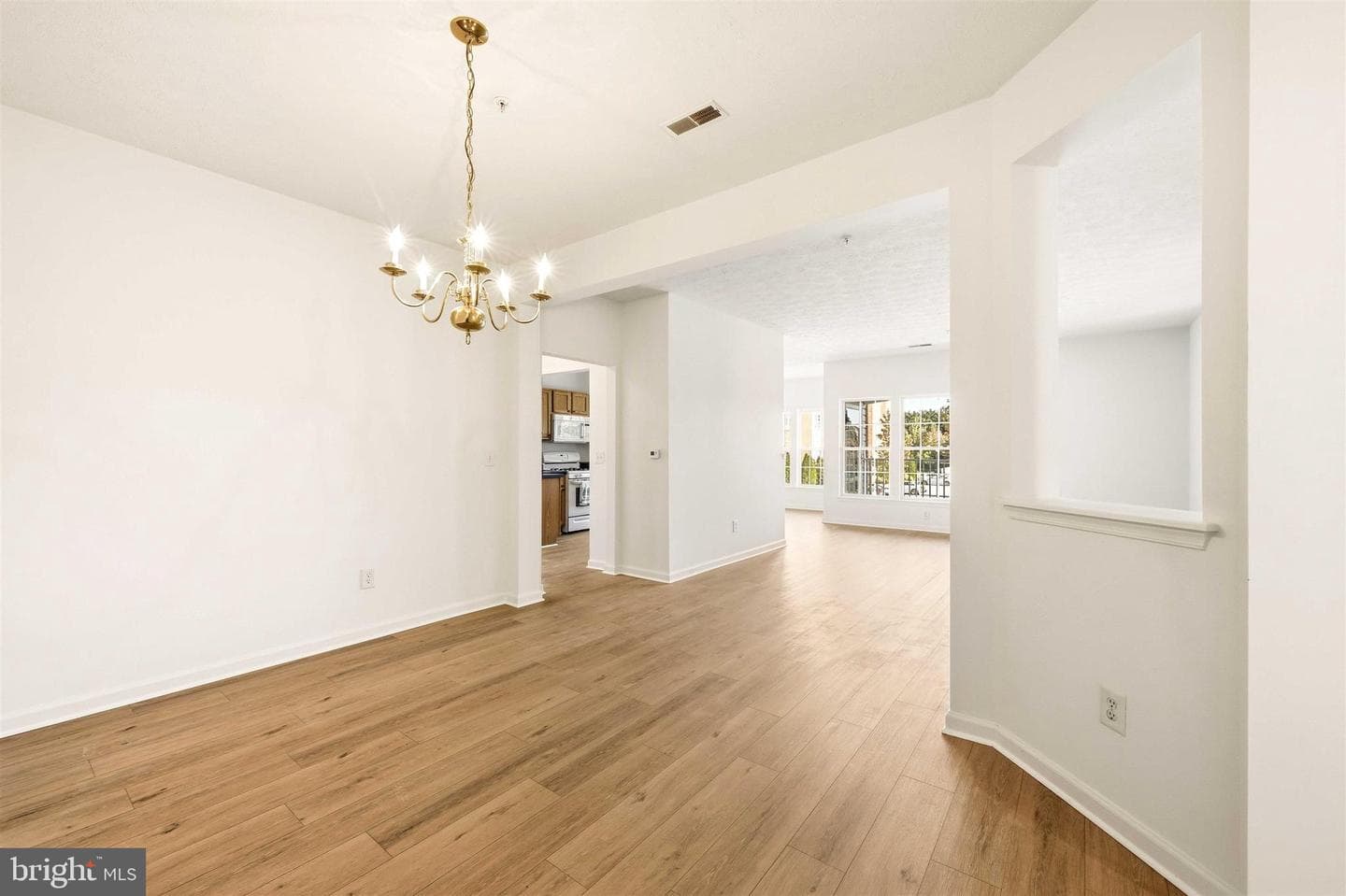 9603 Amberleigh Lane photo 9