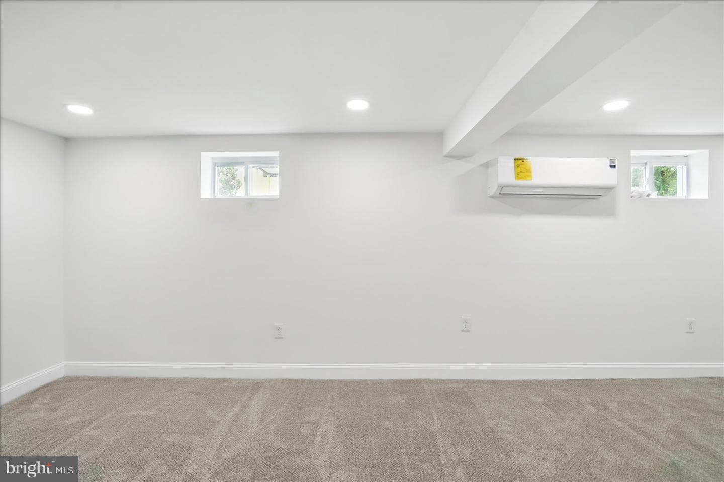 12 N Hawthorne Road N photo 25