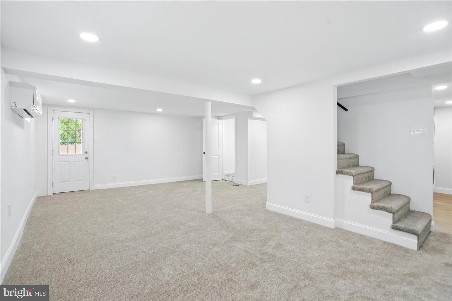 12 N Hawthorne Road N photo 26