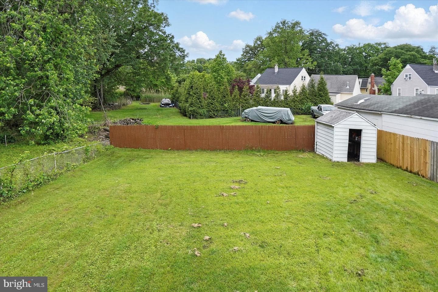 12 N Hawthorne Road N photo 40
