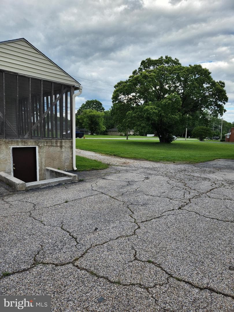 6003 Ebenezer Road photo 13