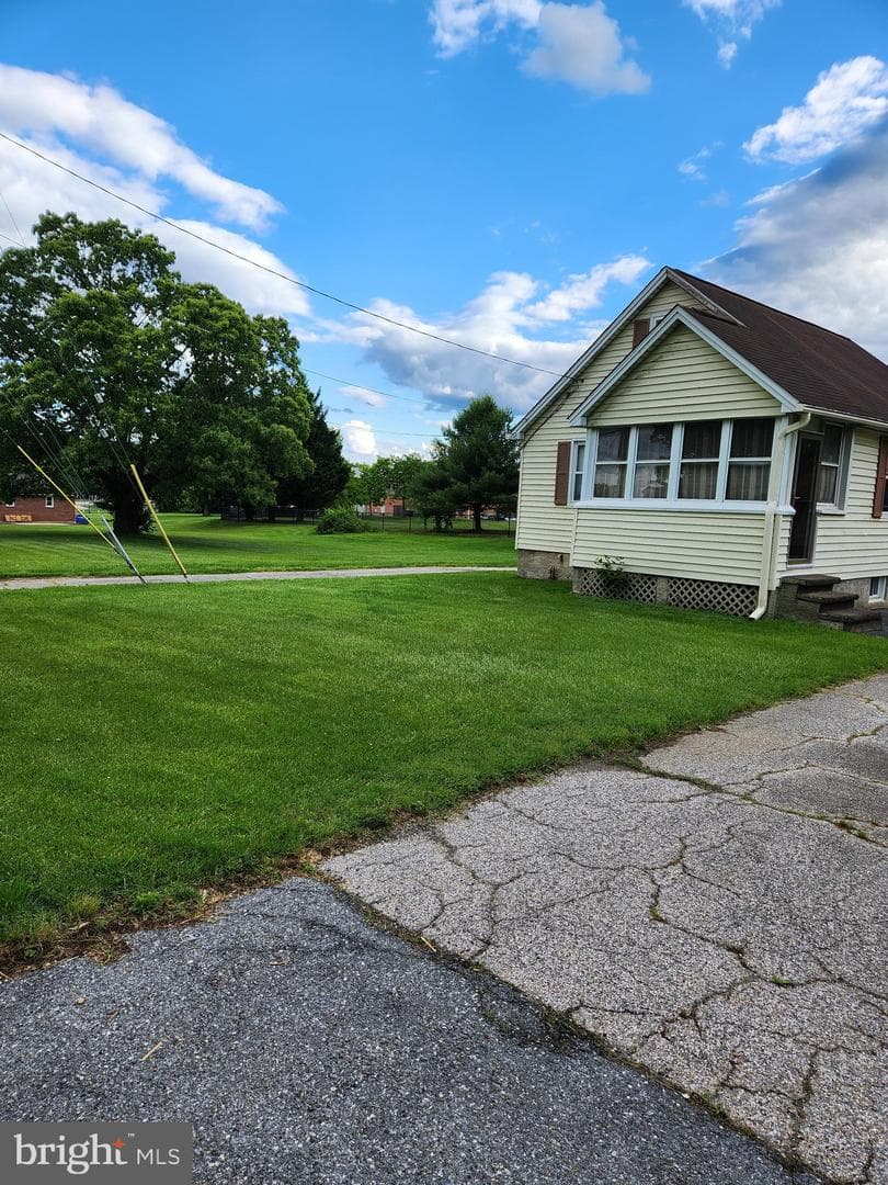 6003 Ebenezer Road photo 3