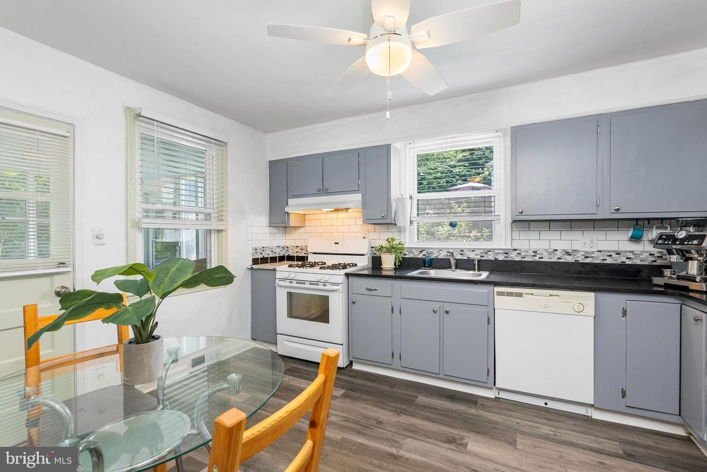 1123 Overbrook Road photo 4