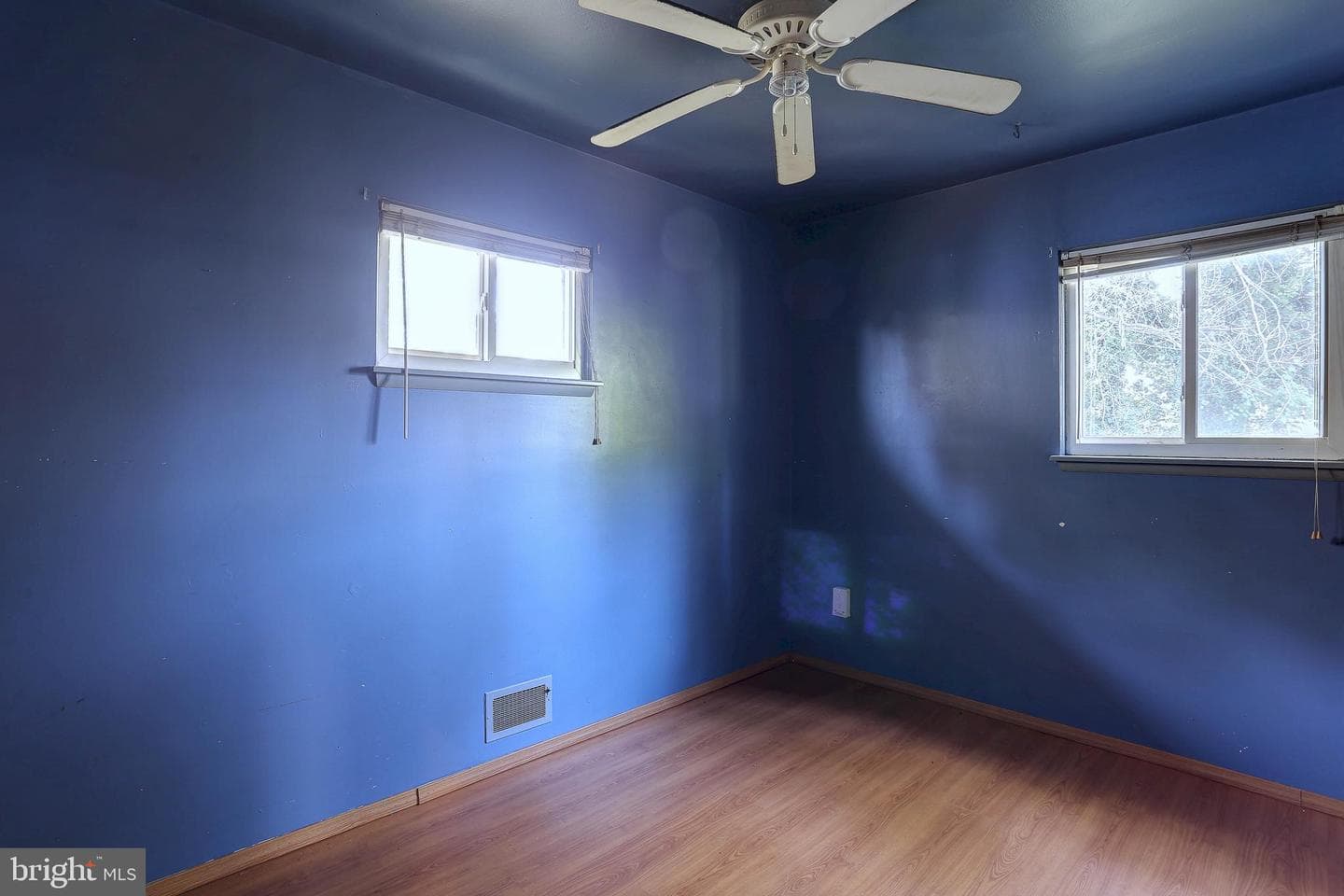 5907 Prince George Street photo 14
